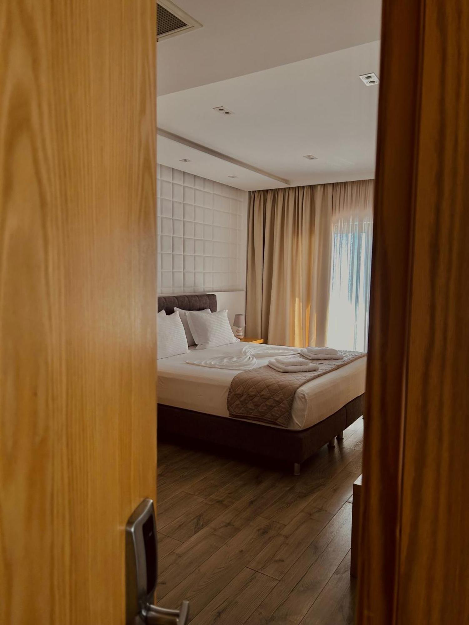 Hotel Sole Saranda Kültér fotó