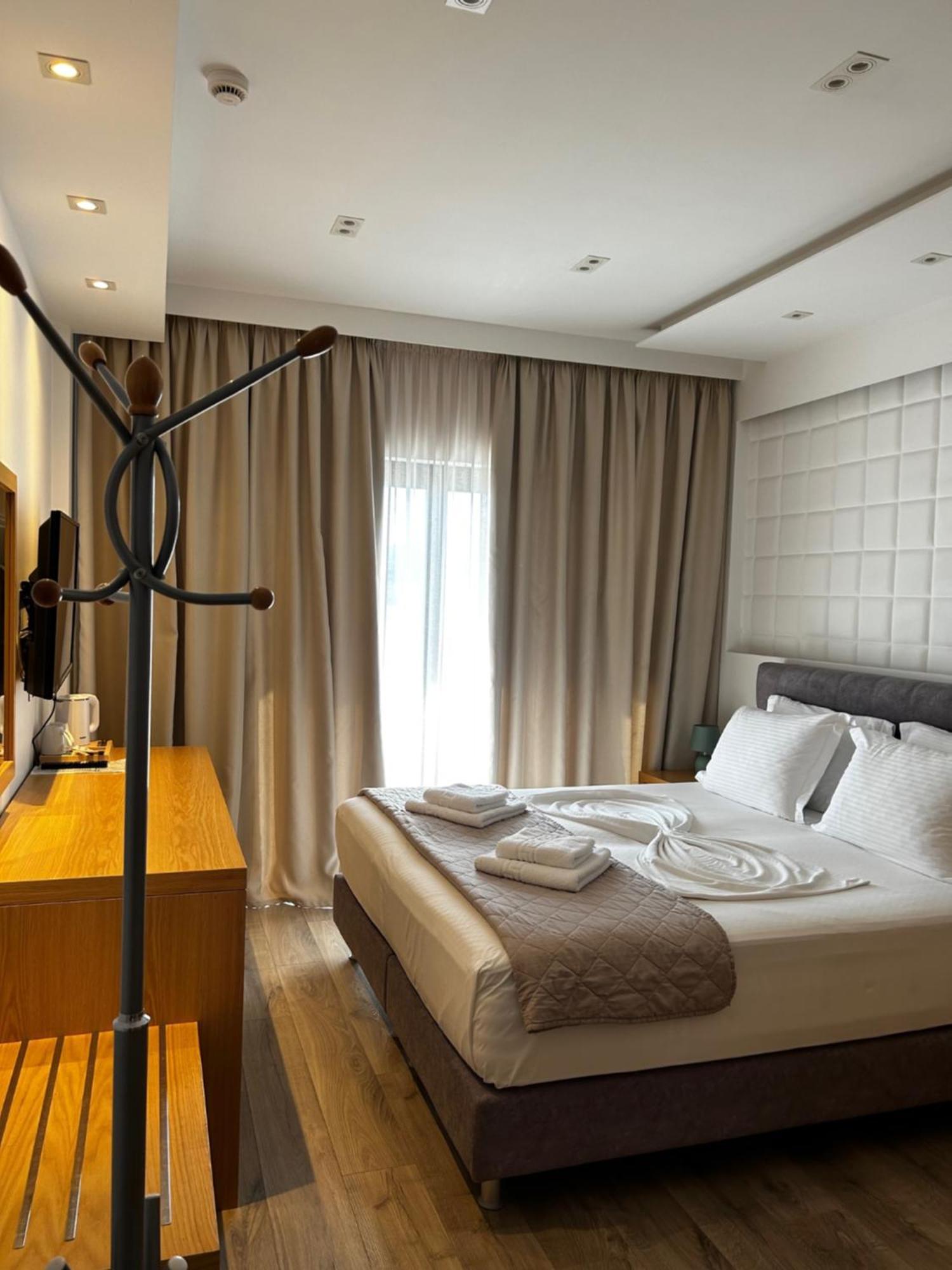 Hotel Sole Saranda Kültér fotó