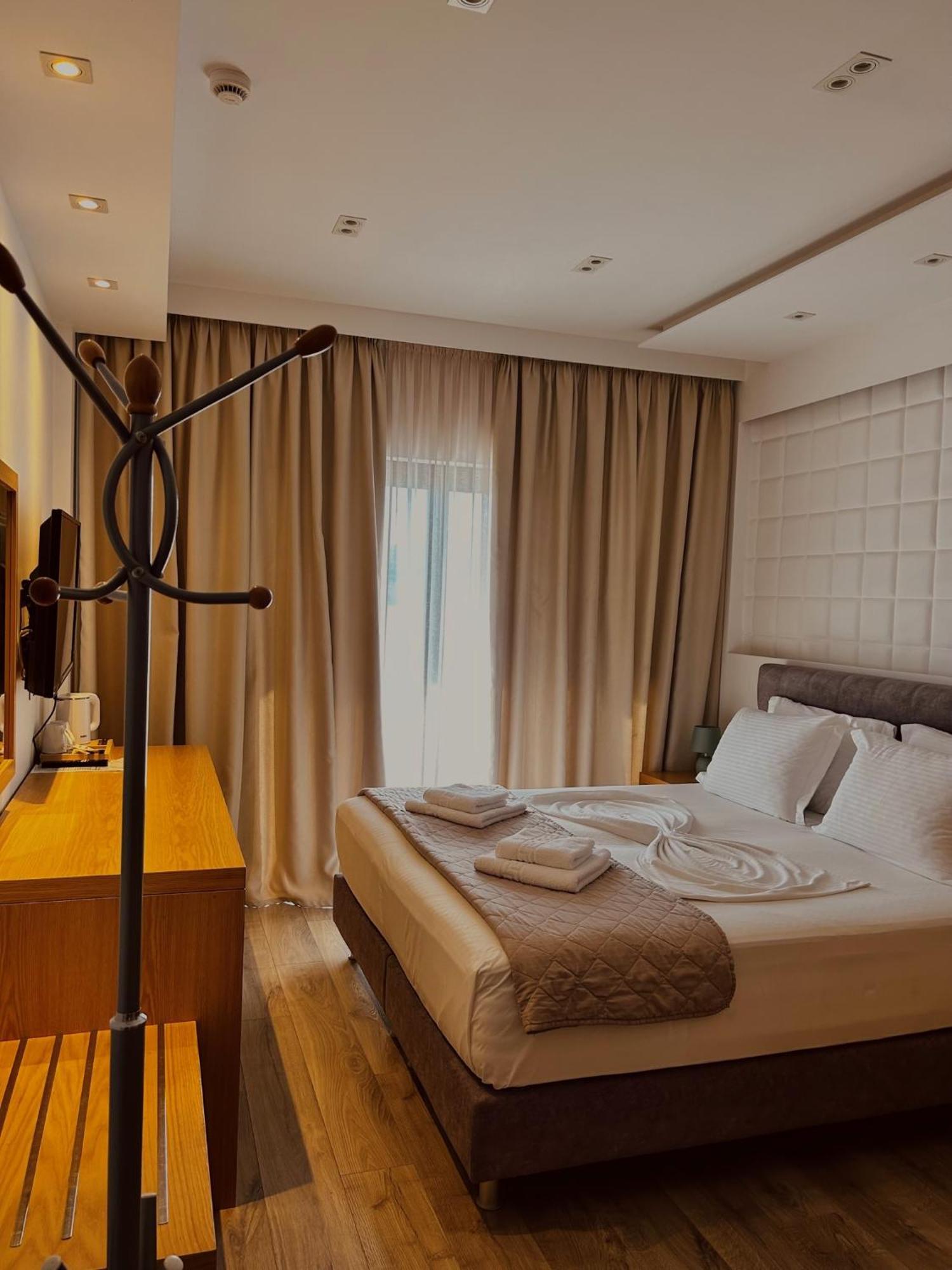 Hotel Sole Saranda Kültér fotó